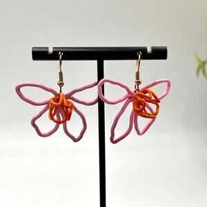 Mignonne Gavigan Bridget Bright Pink Orange Enamel Flower Dangle Earrings